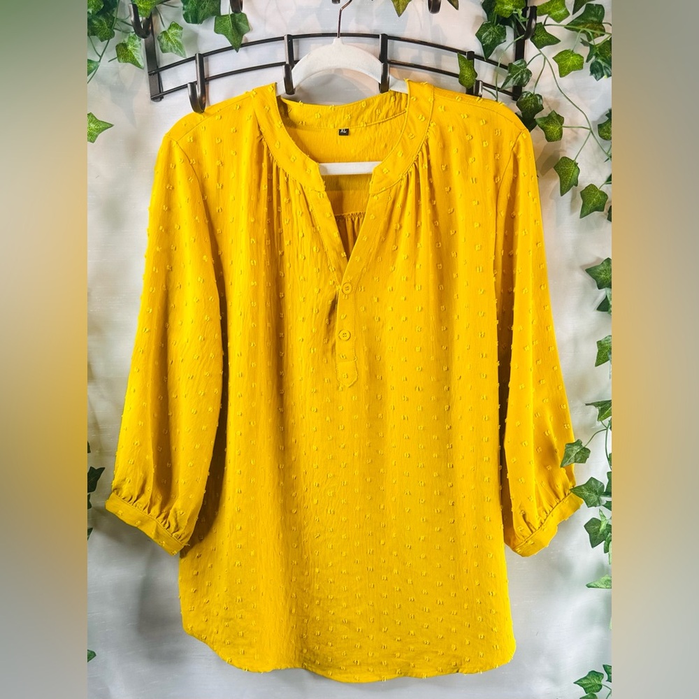 LOMAN Yellow Women's Top